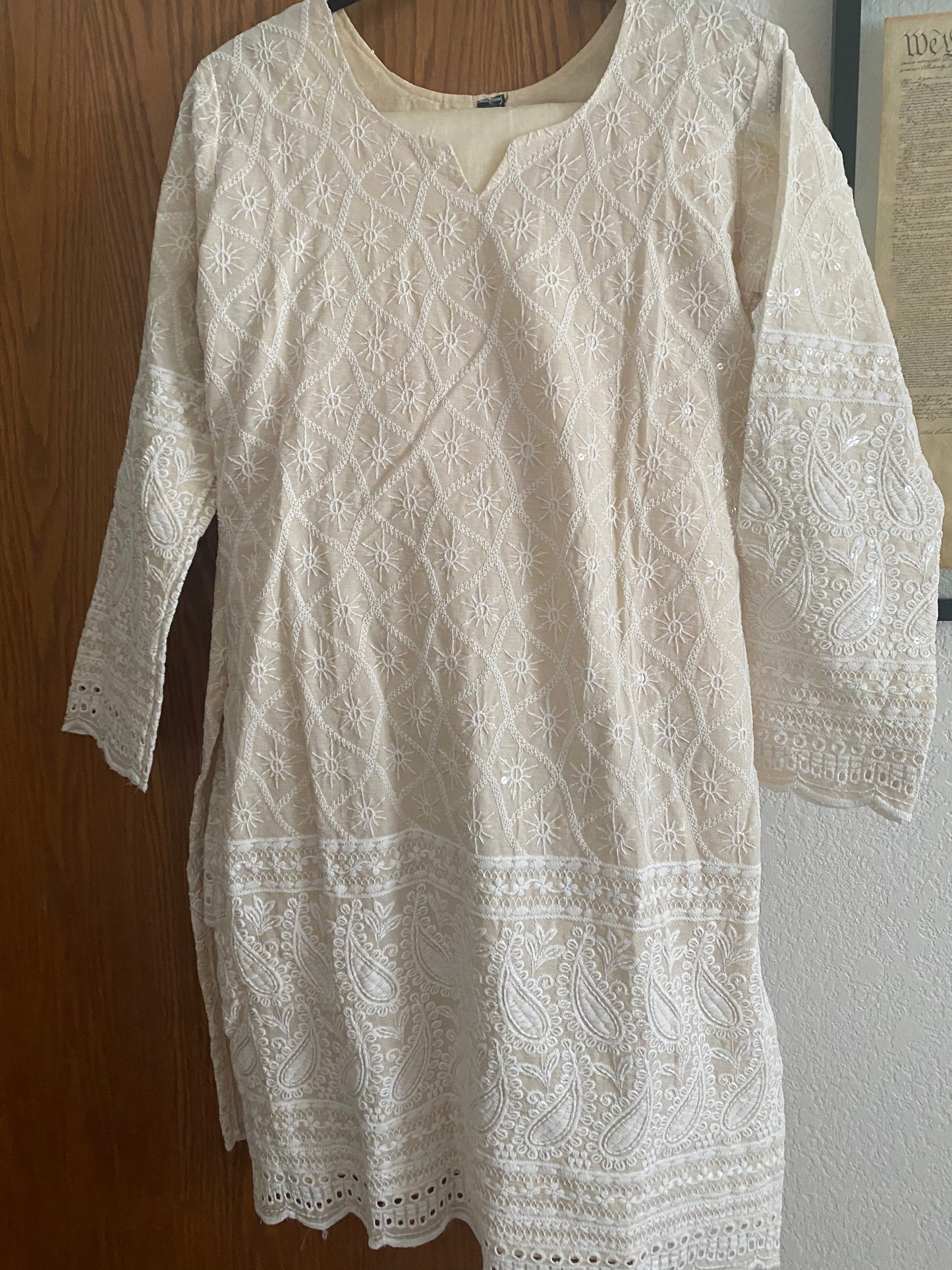 New Clothing: 3 Piece Off White Dress