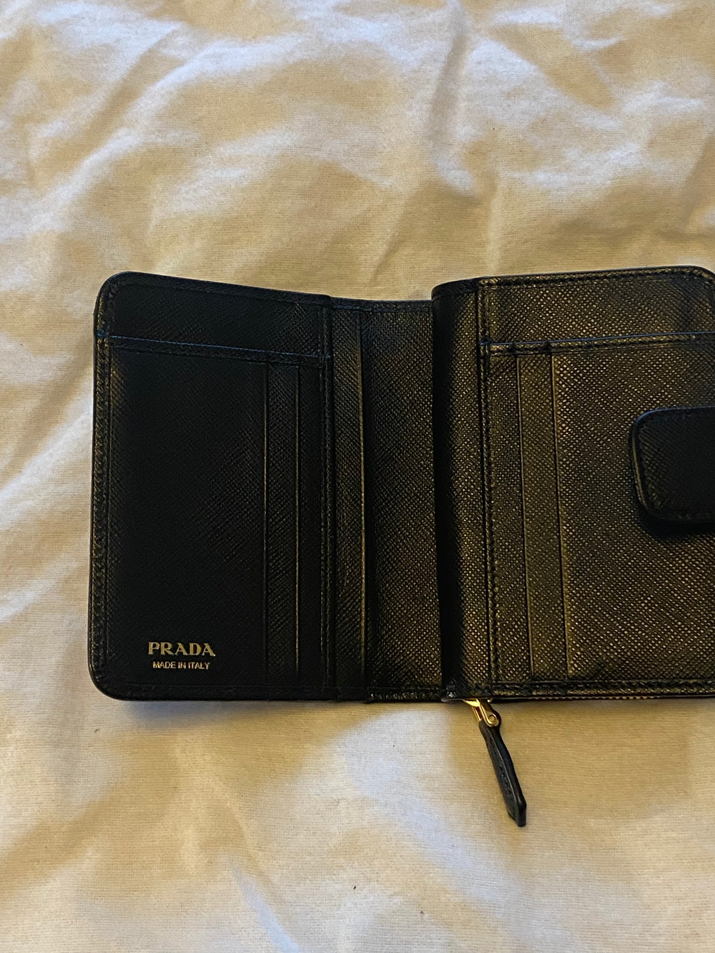 NewBag: Prada Wallet