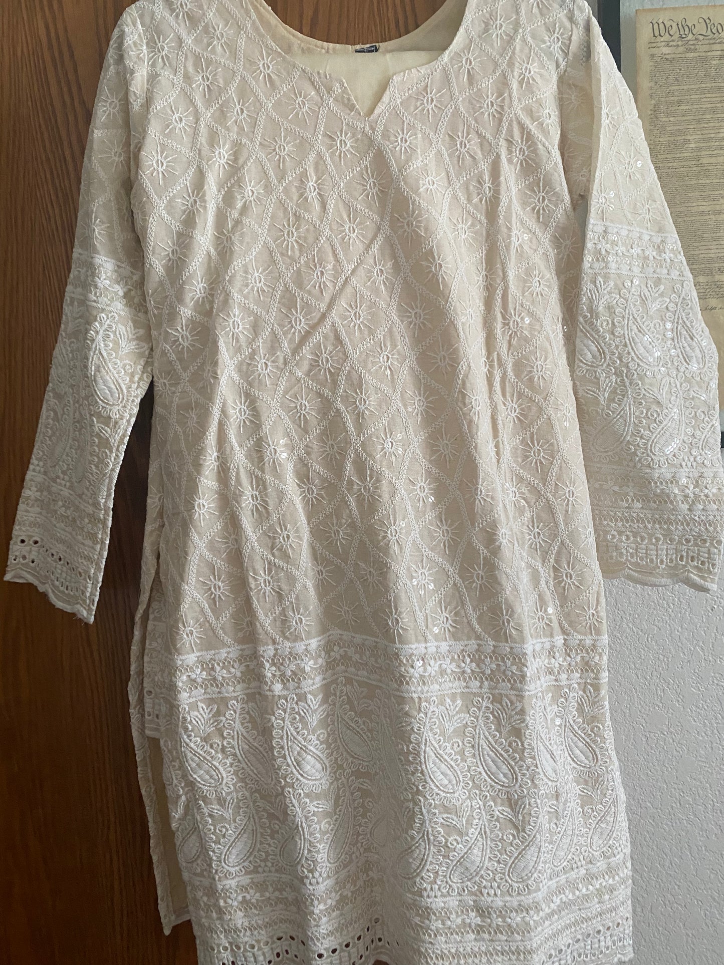 New Clothing: 3 Piece Off White Dress