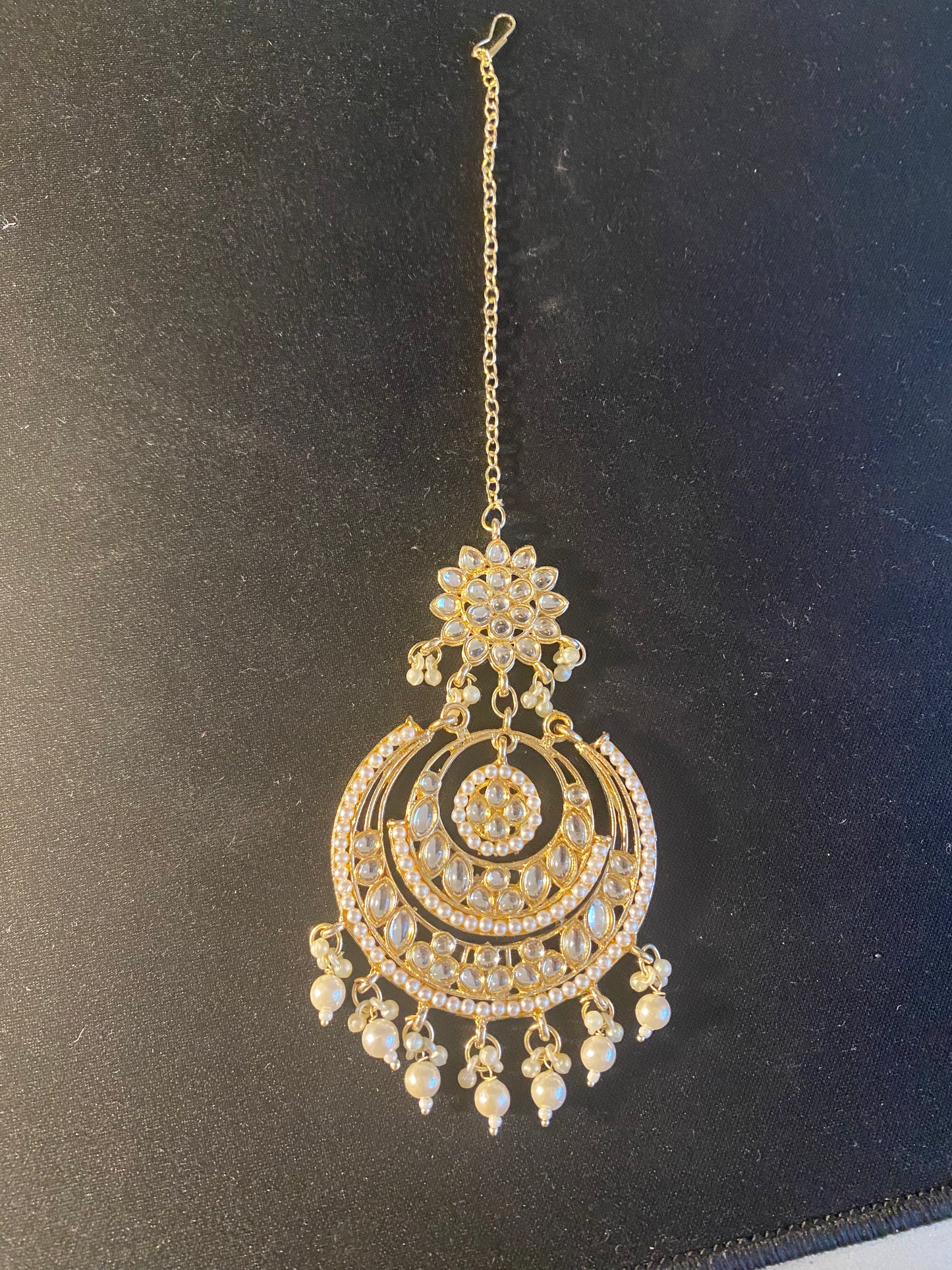 New Jewelry: Kundan Earrings and Tikka Set
