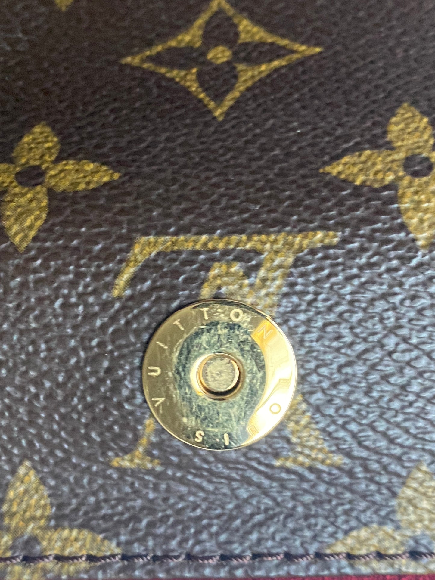 Vintage Bag: Authentic Louis Vuitton Wallet and Round Coin Purse