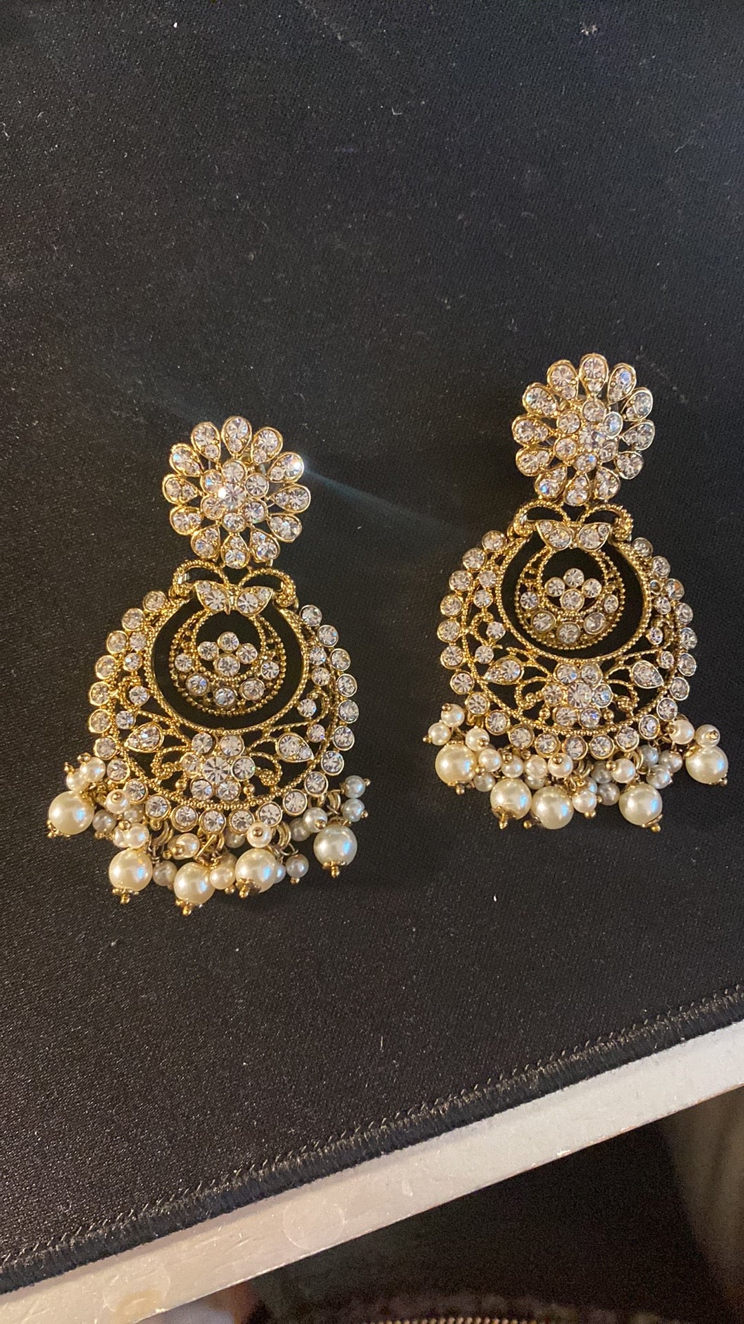 New Jewelry: 3 Piece Gold Plated Crystal Wedding Set