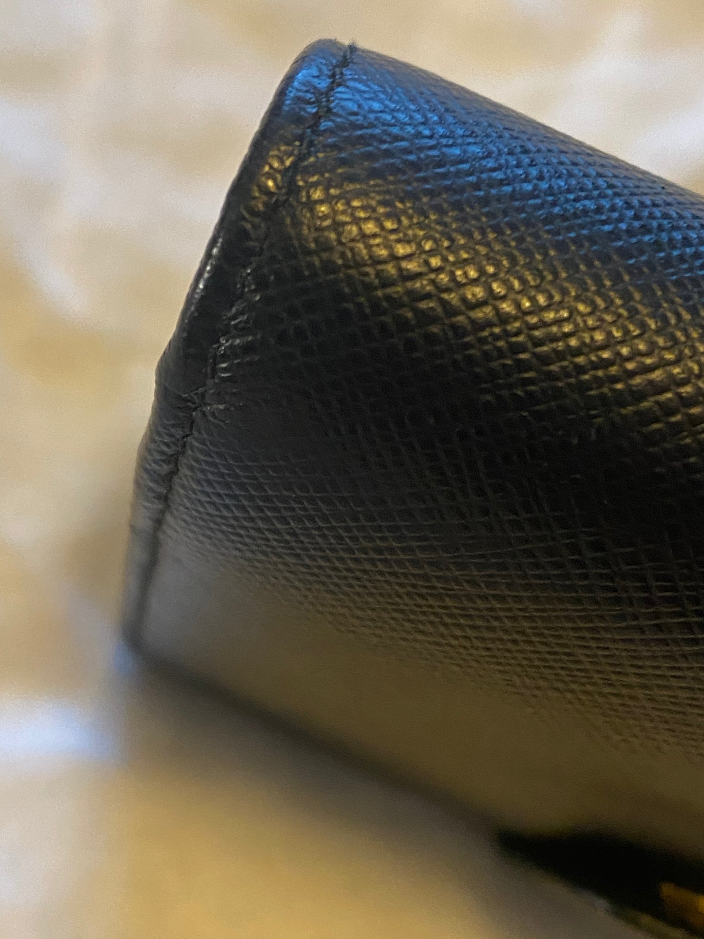 NewBag: Prada Wallet