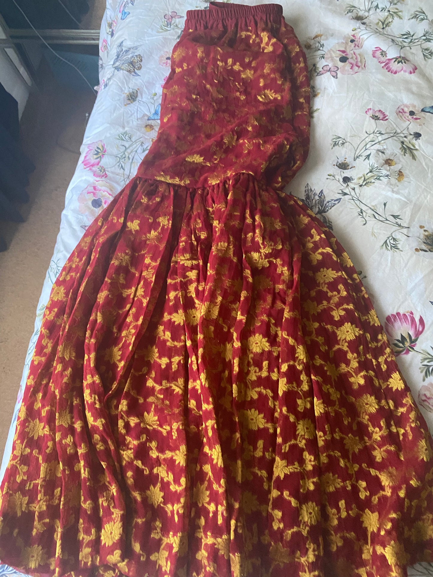 New Clothing: Velvet, Red 3 Piece Wedding Dress