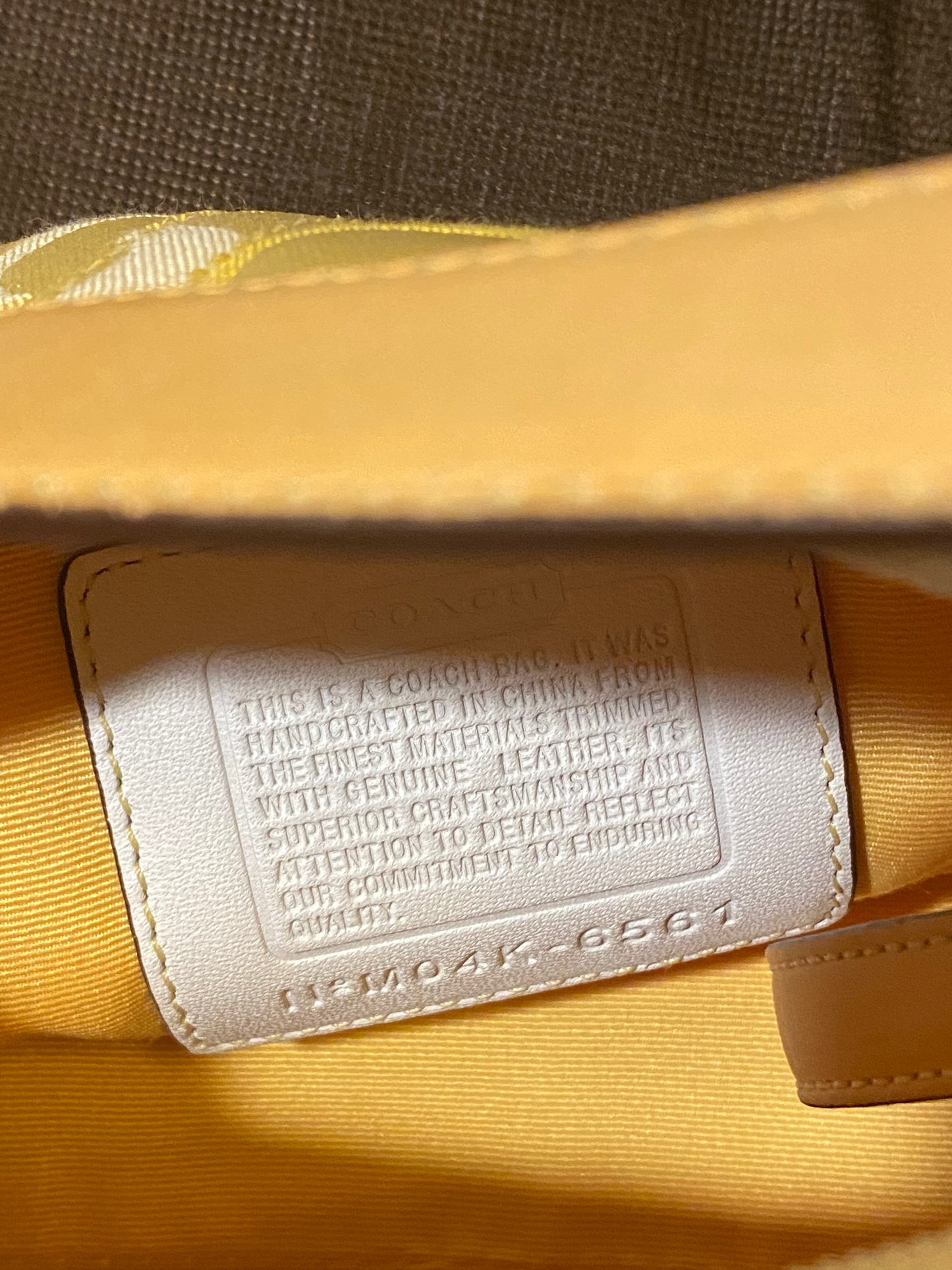Vintage Bags: Small Yellow Coach Bag