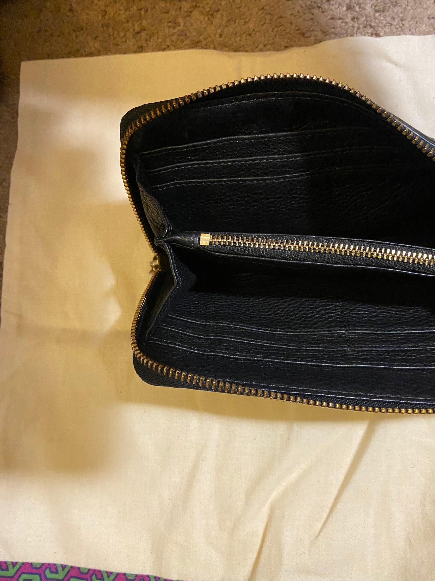 Used: Black Tory Burch Wallet