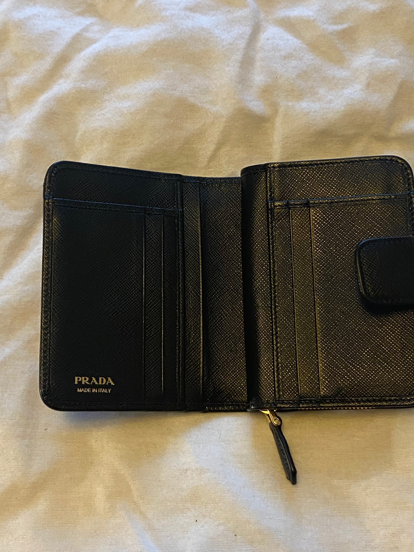 NewBag: Prada Wallet