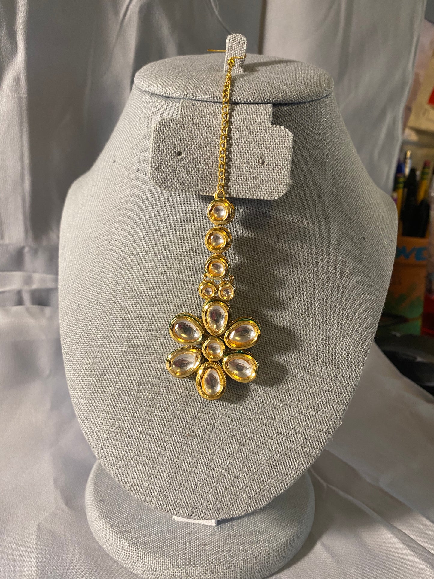 New Jewelry: Floral Kundan Choker Set