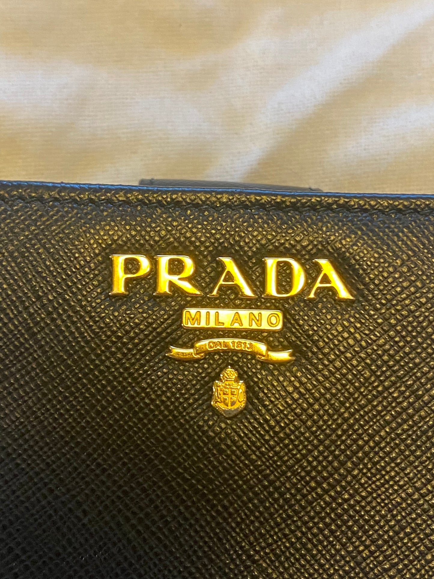 NewBag: Prada Wallet