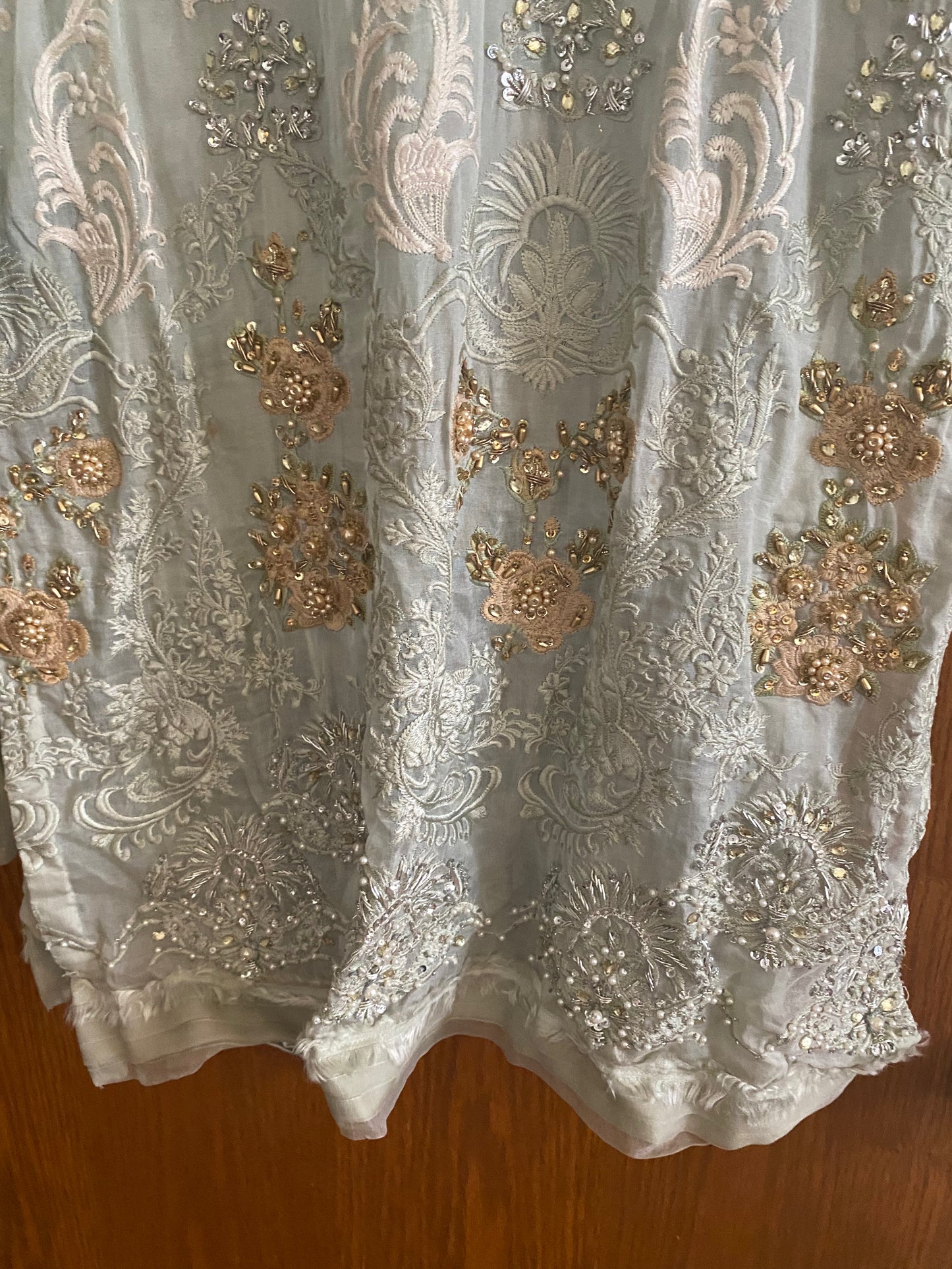 New Clothing: Light Green 3 Piece Formal Dress
