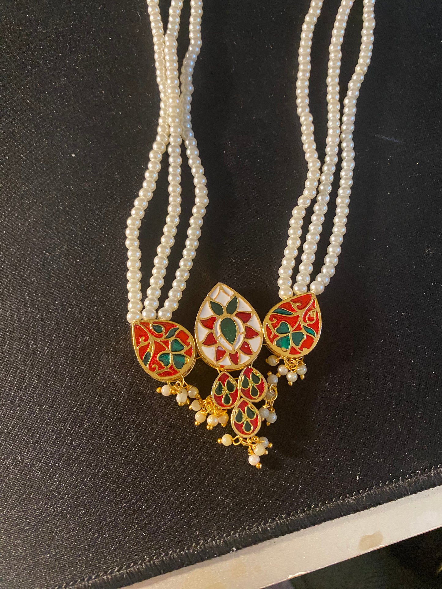 New Jewelry: Pearl Kundan Set