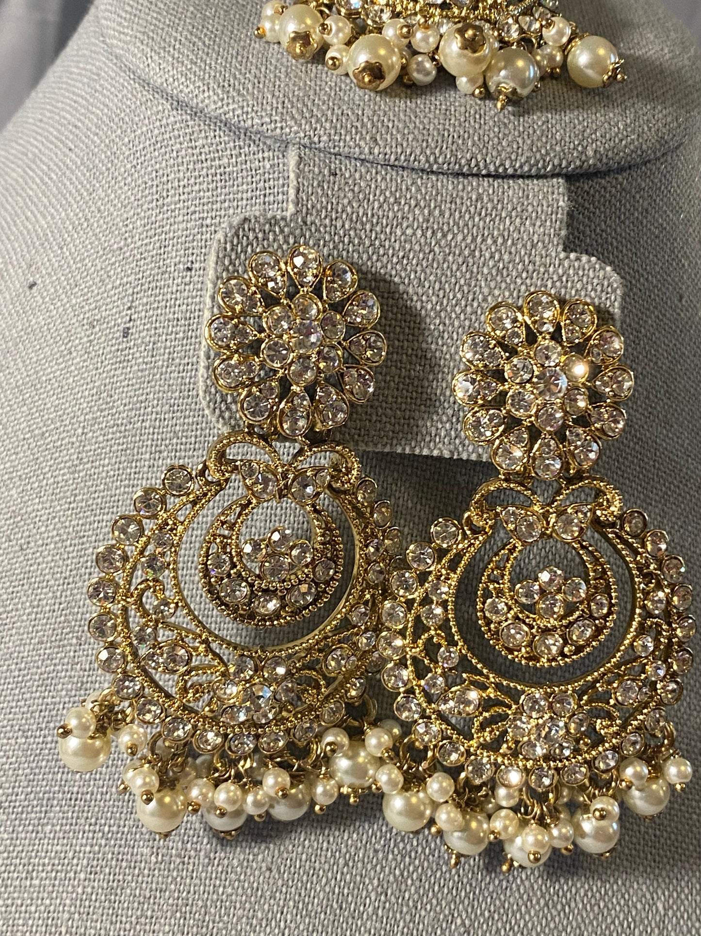 New Jewelry: 3 Piece Gold Plated Crystal Wedding Set